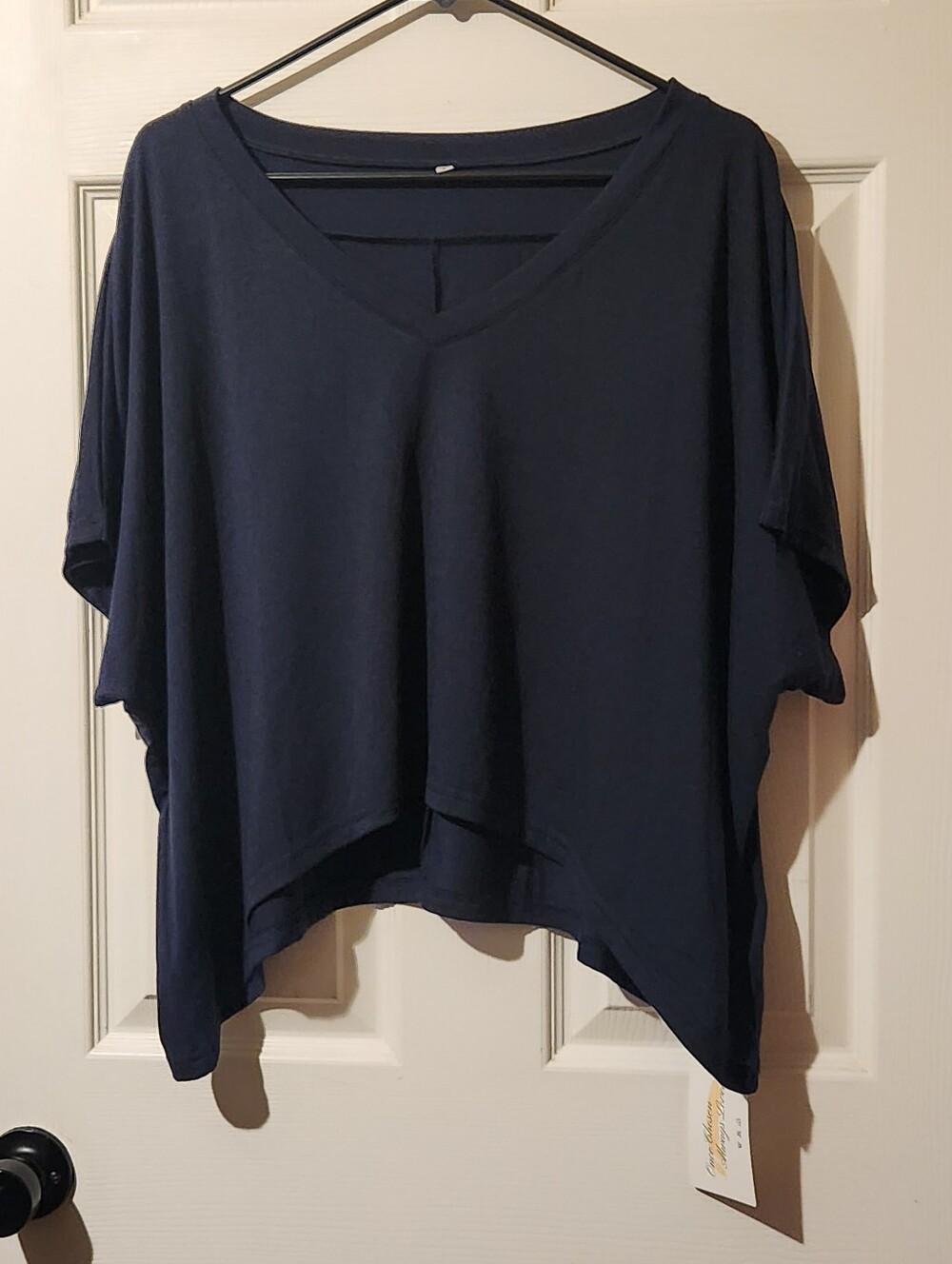 Women’s V-Neck Oversized Top | Navy | Sz L